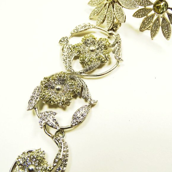 BURBERRY $1450 Half Daisy Drop & Stud Mismatched Earrings In Iris Yellow Crystal - Picture 6 of 11